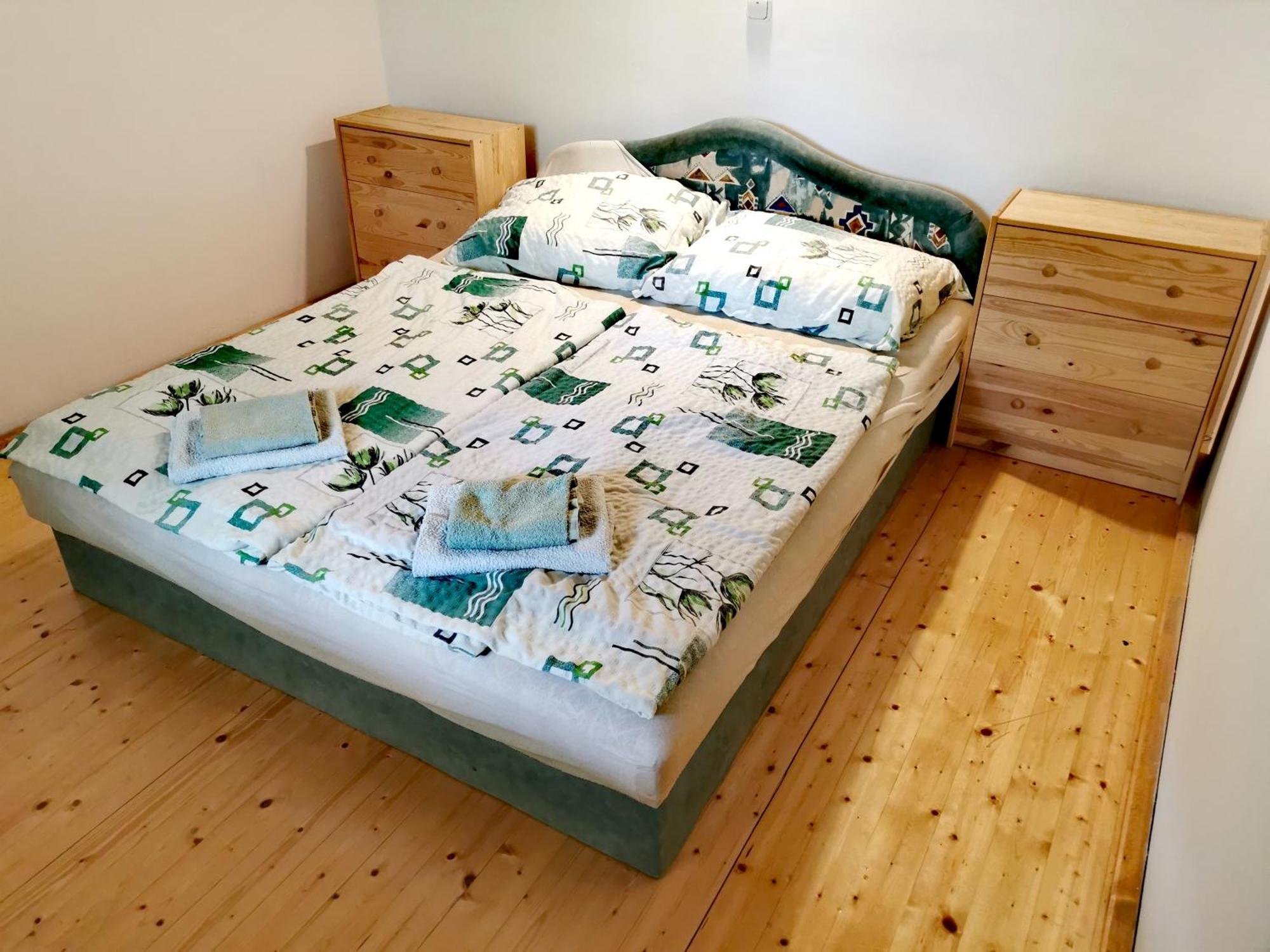 Nemeth Apartmanhaz Balatongyorok Bagian luar foto